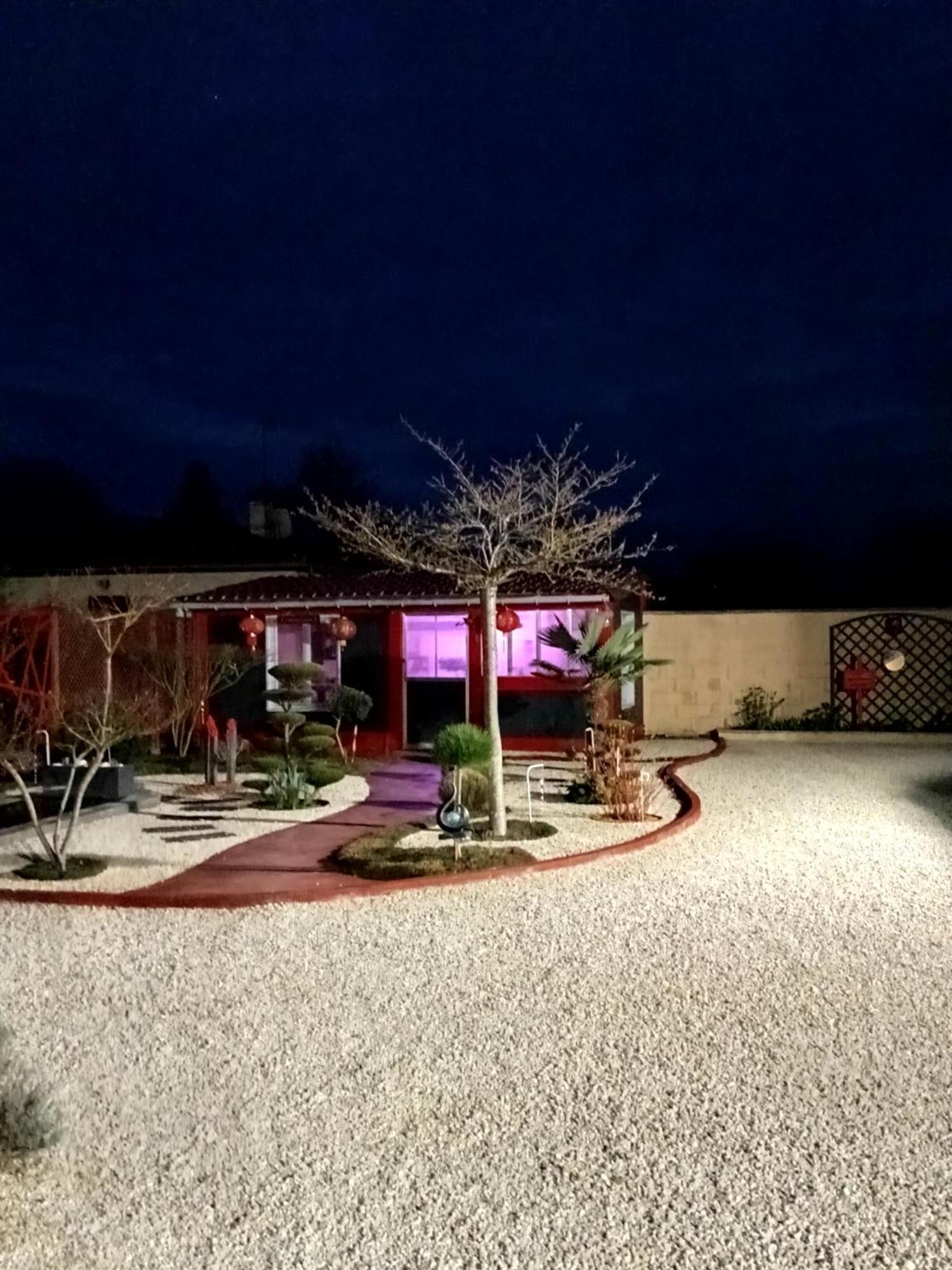 Saint-Medard-de-Guizieres Une Pause Quelque Part Au Jardin Des Erables Et Des Niwakis מראה חיצוני תמונה