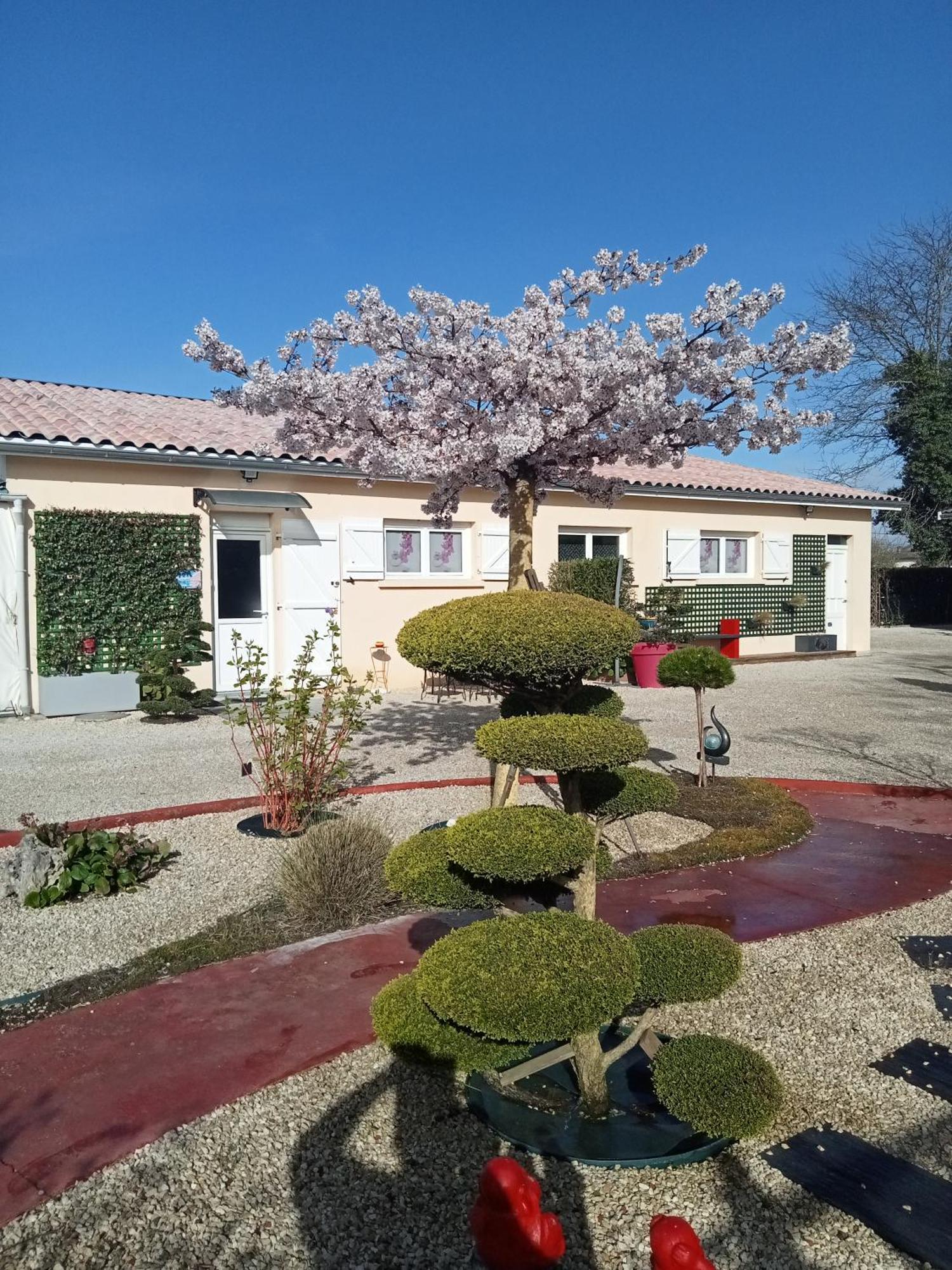 Saint-Medard-de-Guizieres Une Pause Quelque Part Au Jardin Des Erables Et Des Niwakis מראה חיצוני תמונה